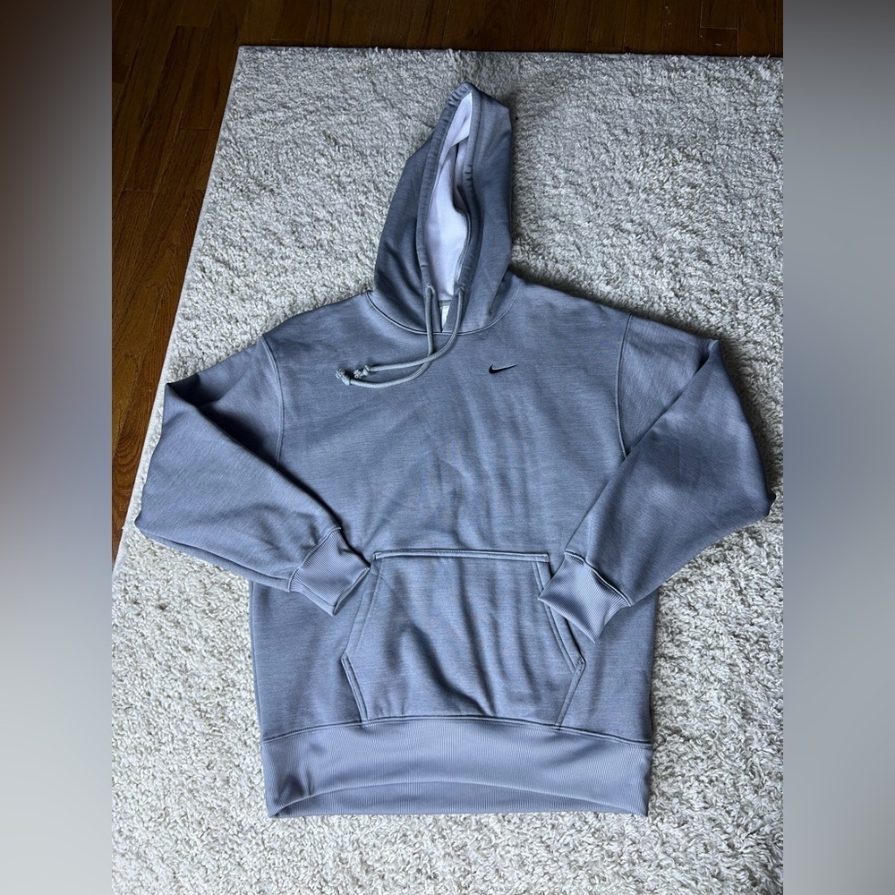 Women’s XS (Oversized) Nike Gray Pullover Hoodie